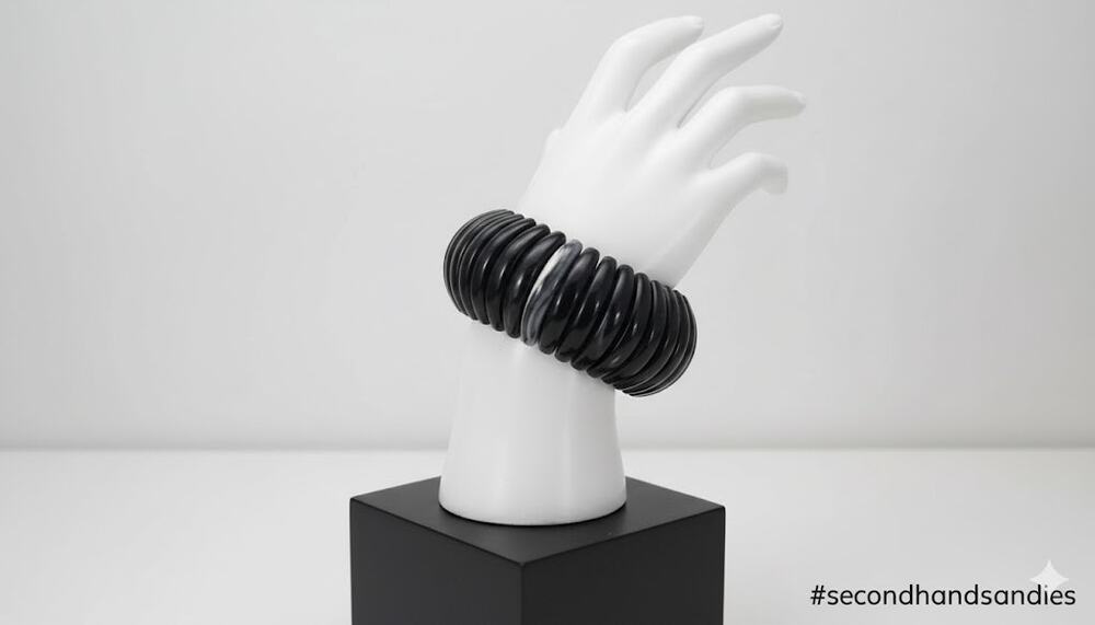 Vintage Black & White Ribbed Acrylic Stretch Bracelet 80s Chunky Statement MCM